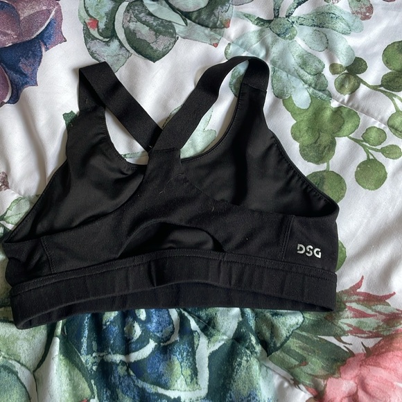 DSG Set of 2 Sports Bras - Picture 2 of 3